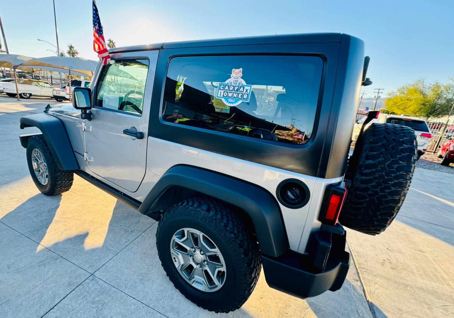 2015 Silver /black Jeep Wrangler (1C4BJWCG3FL) , located at 2190 Hwy 95, Bullhead City, AZ, 86442, (928) 704-0060, 0.000000, 0.000000 - 2015 Jeep wrangler Rubicon. automatic hard top. only 15545 miles. *1 owner. super super clean. always garaged. local jeep. free and clear title. has brackets in front to tow behind. - Photo#1